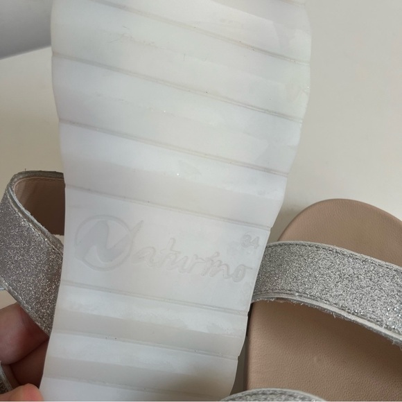 Naturino Jemes NEW SILVER GLITTER LEATHER SANDALS size 2.5-3 Little Girl - Picture 11 of 14
